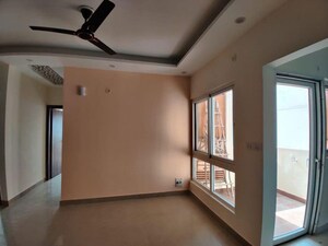 Room in 2.5 BHK Apartment at UPAVP Ganga Yamuna And Hindon Enclave, Pratap Vihar – for Rent