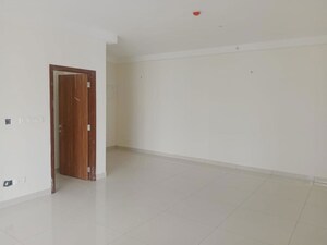 Room in 3.5 BHK Apartment at Meridian Park At The Prestige City, Sarjapur Road – for Sale