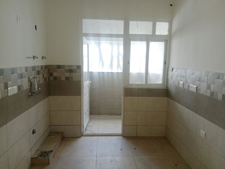 Bathroom, meridian-park-at-the-prestige-city 3.5 Bedroom 1865 Sq.Ft. Apartment In Sarjapur Road Bangalore 9825309