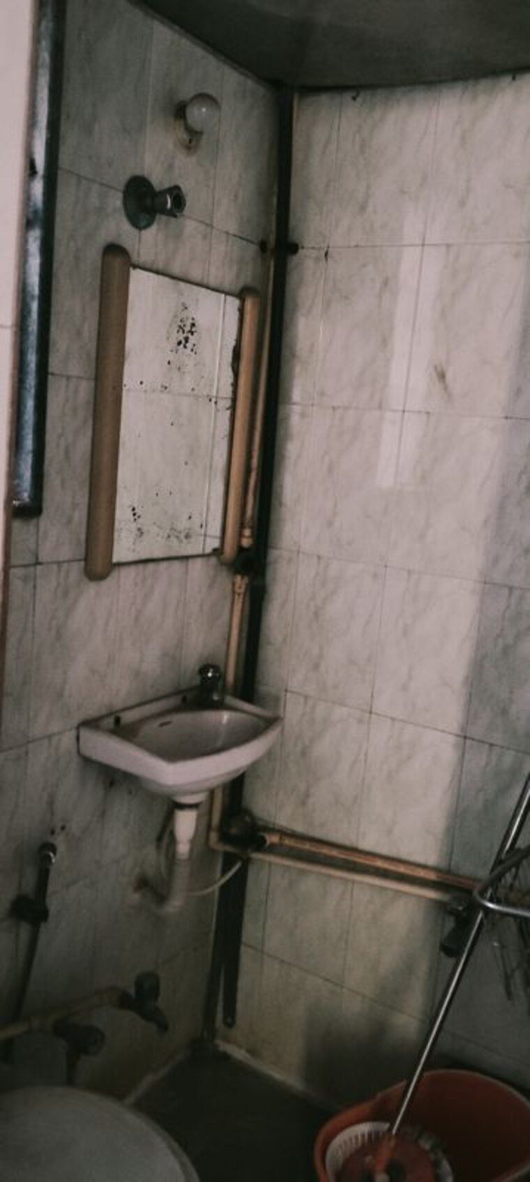 Bathroom, upvan-tower 3 Bedroom 1200 Sq.Ft. Apartment In Malad East Mumbai 9825331