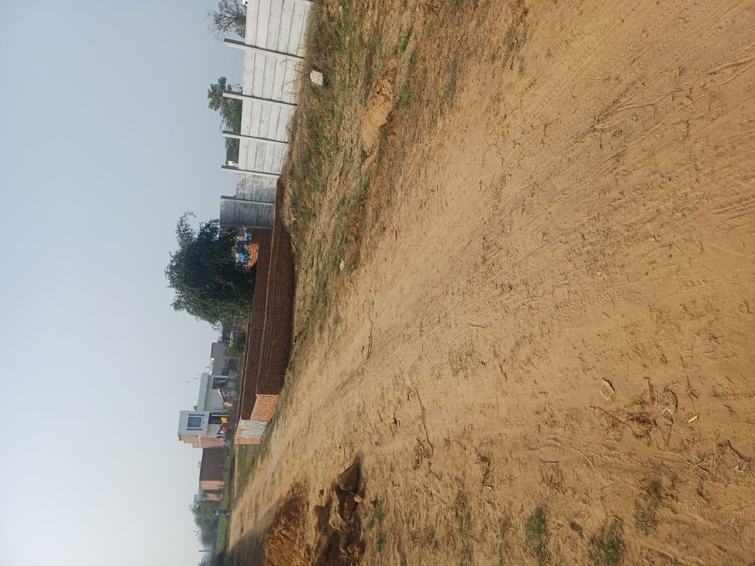 Plot For Sale in Nacholi