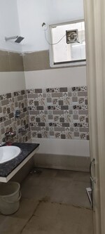 2 BHK + Extra Room 900 Sq.Ft. Independent House in DLF Hyde Park