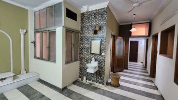 Living Room in 3 BHK Builder Floor at Greater Kailash – for Rent