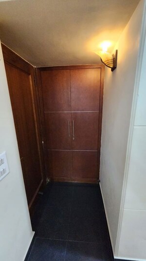 Furnished Amenities in 3 BHK Builder Floor at Greater Kailash – for Rent