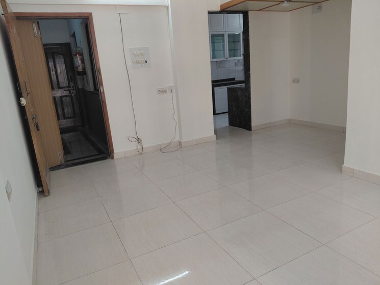 Bathroom, kshitij-chs 2 Bedroom 600 Sq.Ft. Apartment In Goregaon East Mumbai 9825422