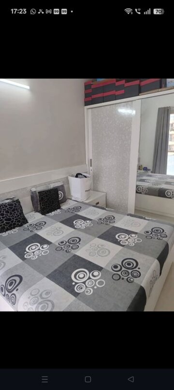 Team Area in 5 BHK Apartment at Rushabh Mall, Manpada – for Sale