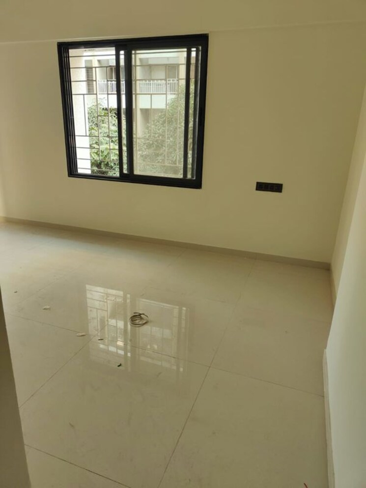Room, shree-palaash-oak 3 Bedroom 1500 Sq.Ft. Apartment In Baner Pune 9825431