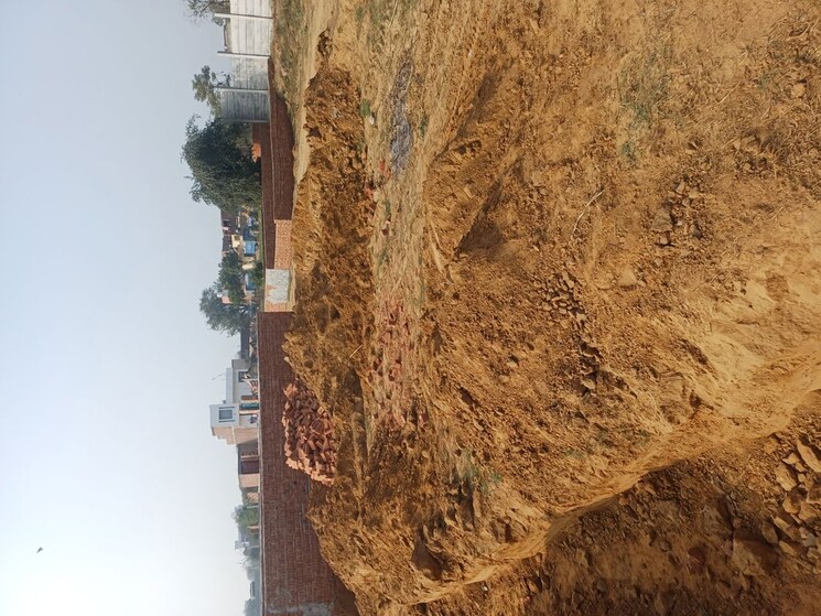 undefined, nacholi  92 Sq.Yd. Plot In Nacholi Faridabad 9825442