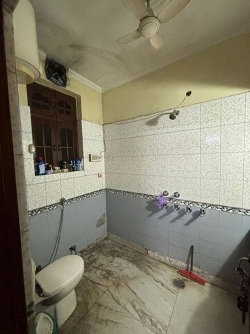 Bathroom in 3 BHK Builder Floor at Sector 15 – for Rent