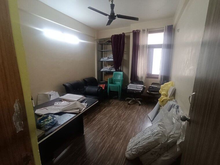 Bedroom, exhibition road Commercial Office Space 1000 Sq.Ft. In Exhibition Road Patna 9825449