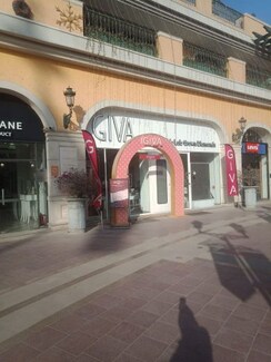 Retail Shop For Sale in Elan Epic