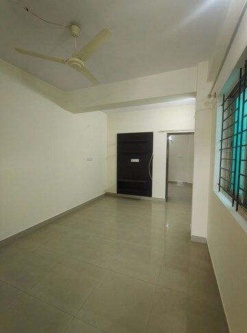 Room in 1 BHK Builder Floor at Hsr Layout – for Rent