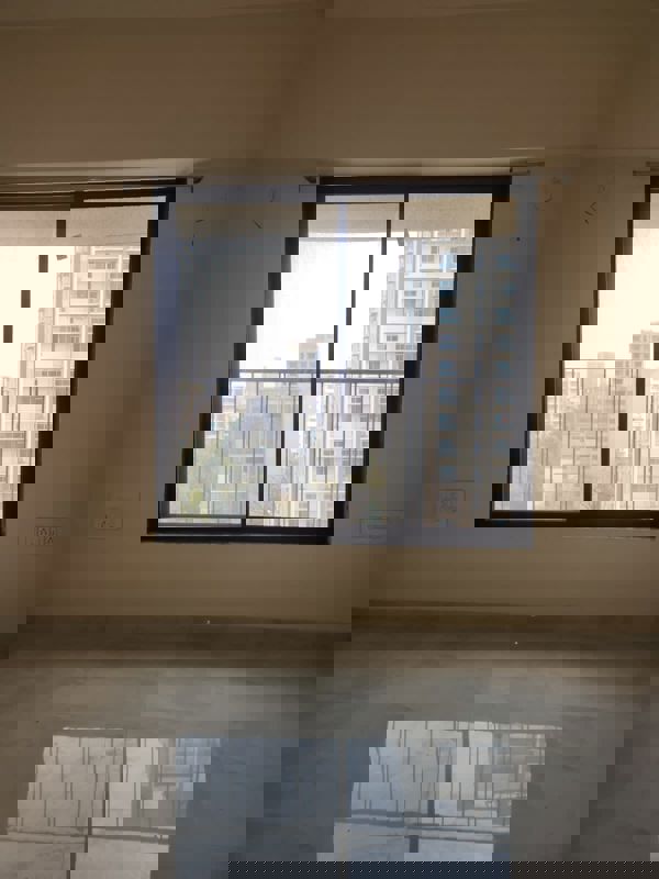 1 BHK 550 Sq.Ft. Apartment in Satellite Royale