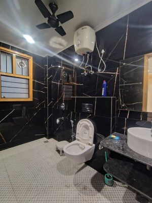 Gym in 3 BHK Builder Floor at Sector 46 – for Rent