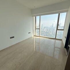 3 BHK + Servant Room Apartment For Rent in Lodha The Park