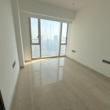 Room in 3 BHK Apartment at Lodha The Park, Century Mills – for Rent