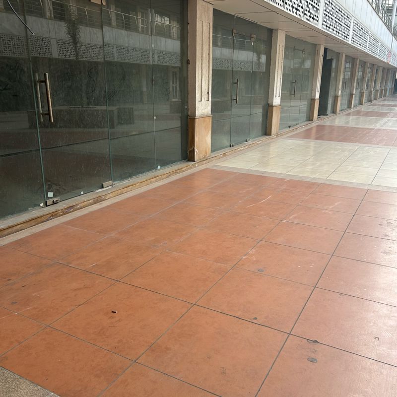 Retail Shop For Sale in Sector 61