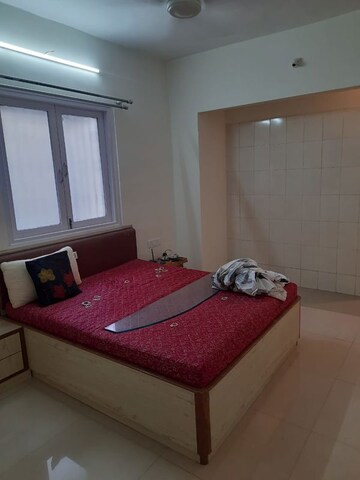 Bedroom in 3 BHK Apartment at Morumal Mansion, Khar West – for Rent