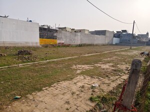  Plot – Exterior View View at Jankipuram - for Sale