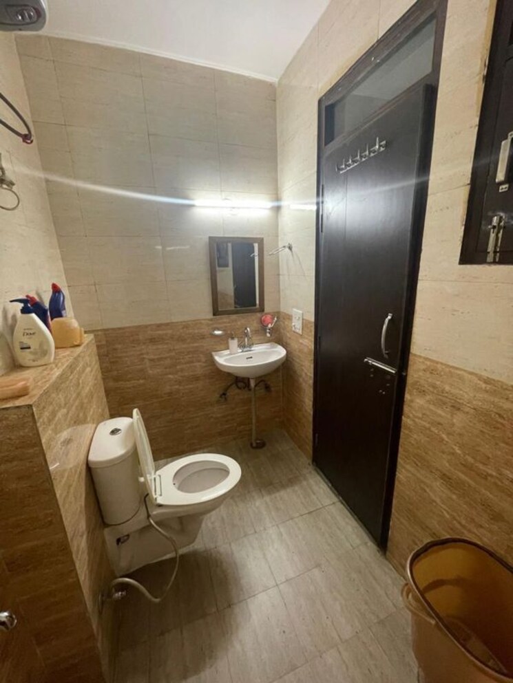 Bathroom, ardee-city 3 Bedroom 1560 Sq.Ft. Builder Floor In Sector 52 Gurgaon 9825560