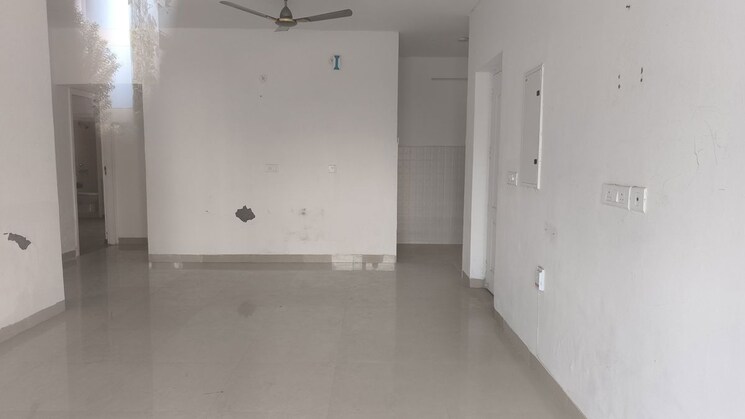 Room, tdi-the-retreat 3 Bedroom 250 Sq.Yd. Apartment In Sector 89 Faridabad 9825569