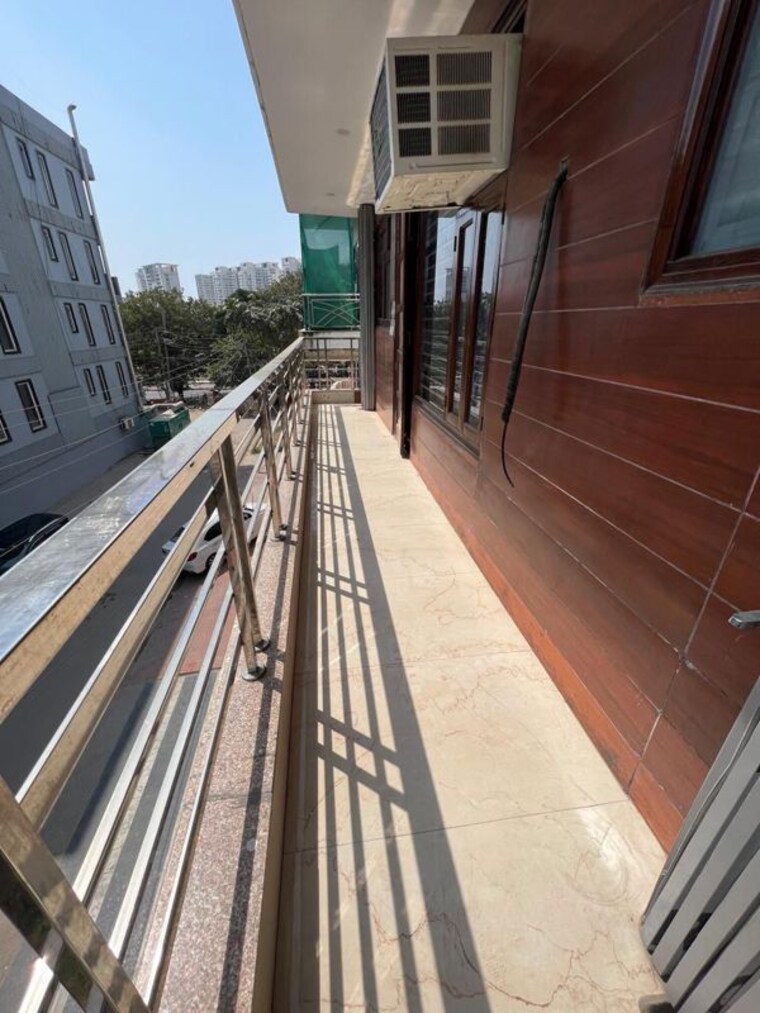 Balcony, huda-staff-colony 3 Bedroom 1450 Sq.Ft. Builder Floor In Sector 46 Gurgaon 9825576