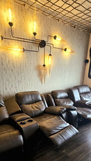 Living Room in 4 BHK Apartment at BPTP Mansions, Sector 66 – for Sale