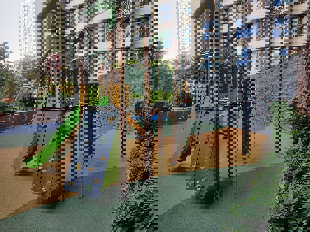 2 BHK Apartment For Rent in Raj Infinia