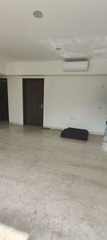 Room in 3 BHK Apartment at Adani Samsara Vilasa, Sector 63 – for Sale