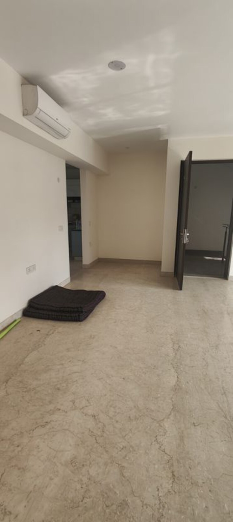 Room, adani-samsara-vilasa 3 Bedroom 1800 Sq.Ft. Apartment In Sector 63 Gurgaon 9825607