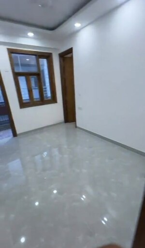 1 BHK Builder Floor For Rent in Dera Mandi