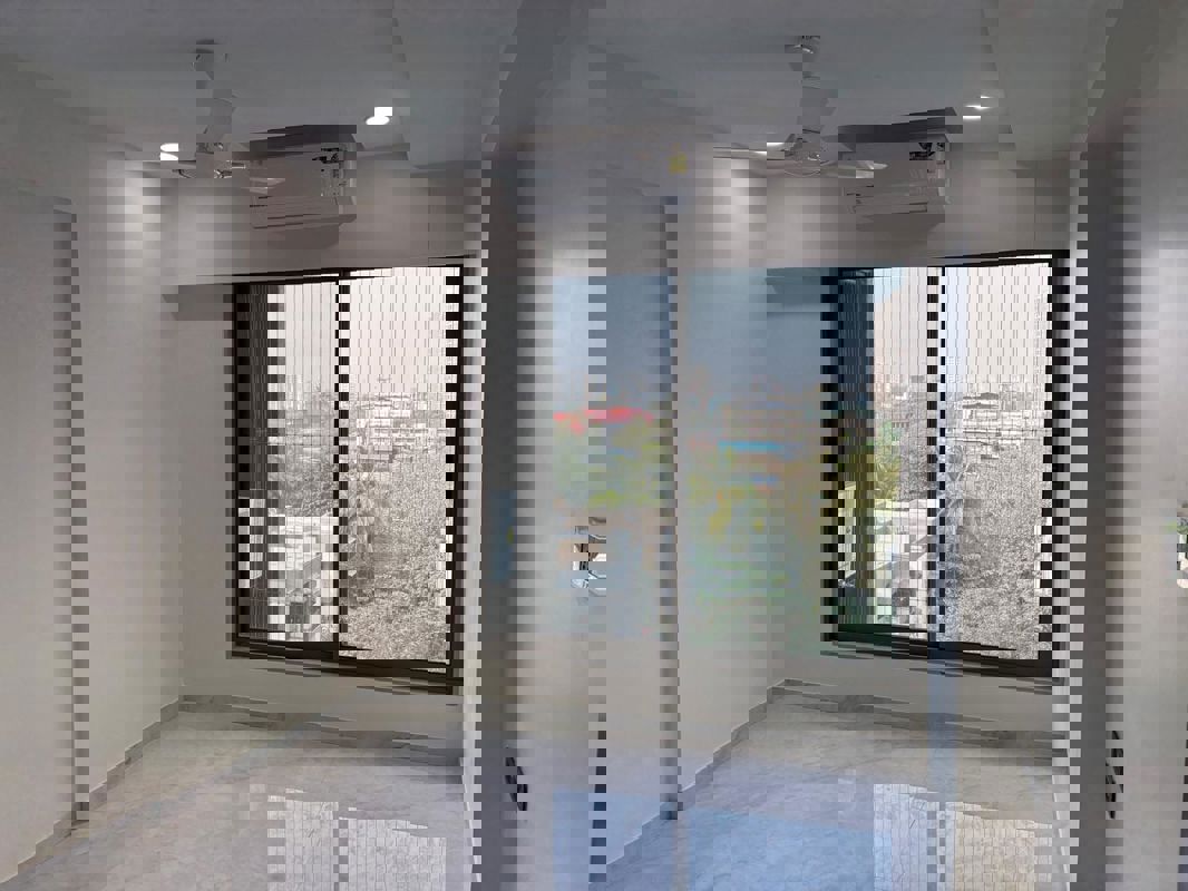 2 BHK Apartment For Rent in Gurukrupa Nirmalam