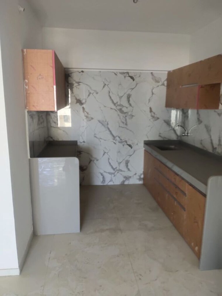 Kitchen, giriraj-chs-naupda 3 Bedroom 925 Sq.Ft. Apartment In Naupada Thane 9825628