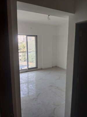 Room in 3 BHK Apartment at Giriraj CHS Naupda, Naupada – for Sale