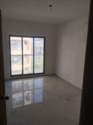 Room in 3 BHK Apartment at Giriraj CHS Naupda, Naupada – for Sale