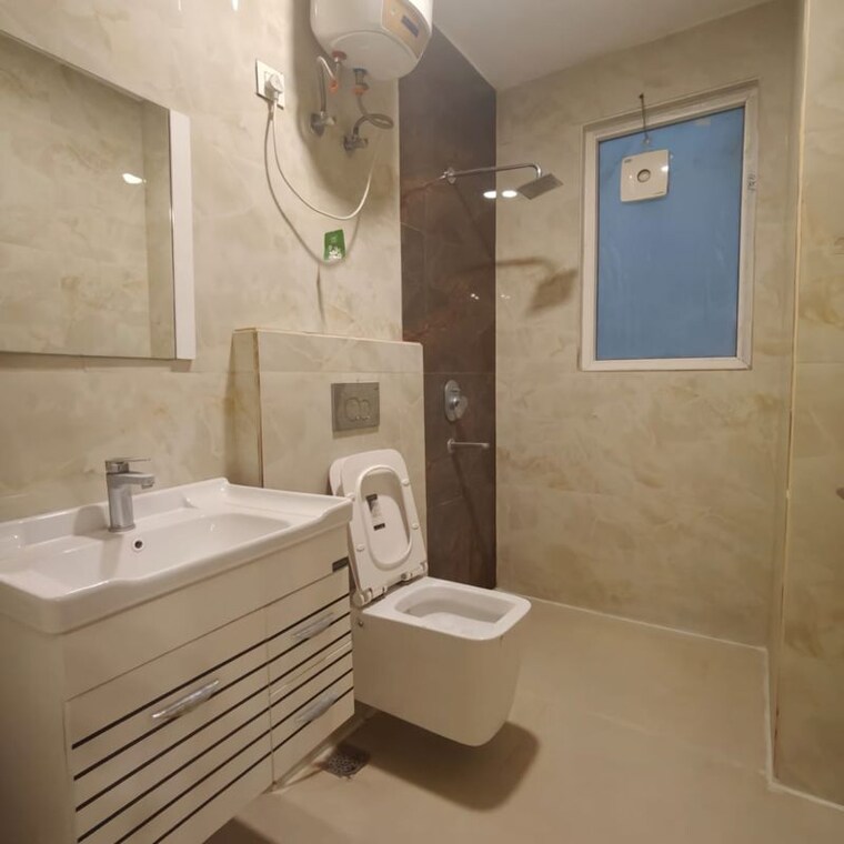 Bathroom, aradhya-homes 4 Bedroom 2200 Sq.Ft. Apartment In Sector 67a Gurgaon 9825652