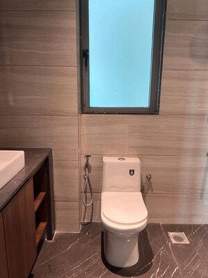 Bathroom in 4 BHK Apartment at Kalpataru Immensa, Kolshet Road – for Rent