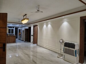 Living Room in 4 BHK Apartment at CS Roseate 63, Sector 63a – for Rent