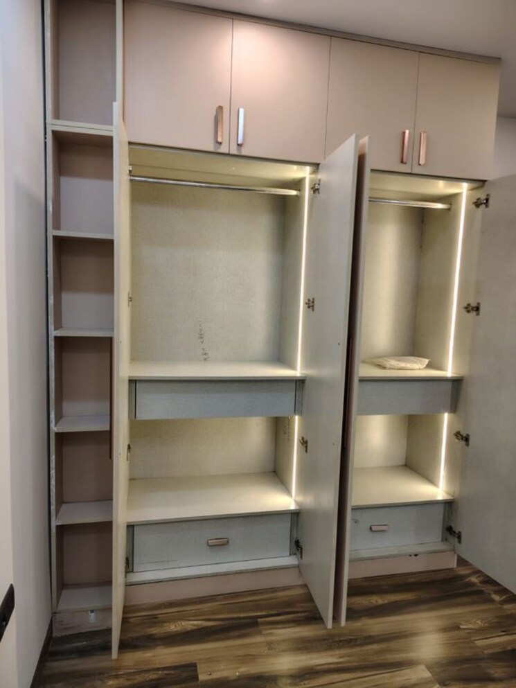 undefined, cs-roseate-63 4 Bedroom 2300 Sq.Ft. Apartment In Sector 63a Gurgaon 9825686