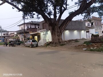  Showroom – Exterior View View at Yusufpur - for Rent