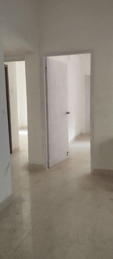 Room in 3 BHK Apartment at Kolkatta Gpo – for Sale