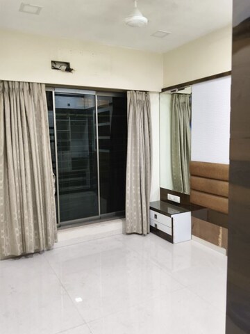2 BHK Apartment For Rent in Kabra Paradise, Andheri West