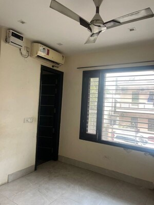 4 BHK Builder Floor For Rent in Sector 14