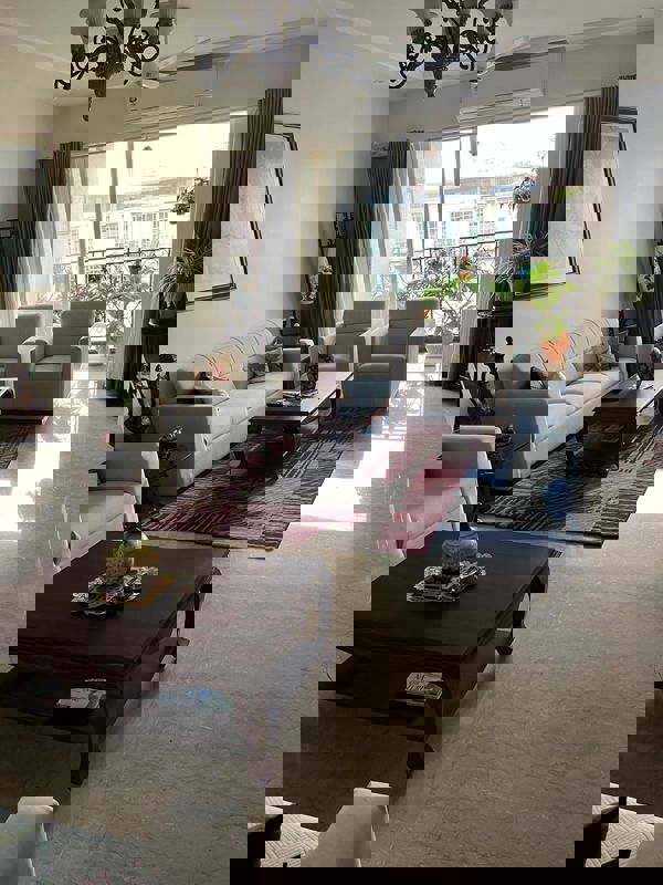 3 BHK + Pooja Room,Servant Room Apartment For Sale in Hiranandani Gardens Glen Classic