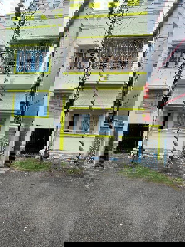 4 BHK Independent House For Sale in Dhakuria