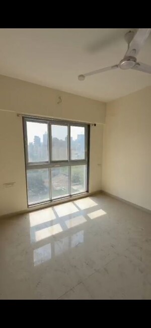 Room in 2 BHK Apartment at Ariha Signature, Goregaon West – for Rent