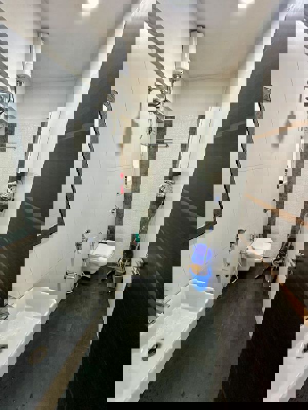 1 BHK + Pooja Room Apartment For Sale in Gurukrupa Marina Enclave