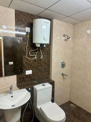 Master Bedroom in 3 BHK Apartment at Shree Vardhman Victoria, Sector 70 – for Rent