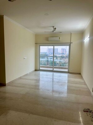 Room in 3 BHK Apartment at Shree Vardhman Victoria, Sector 70 – for Rent