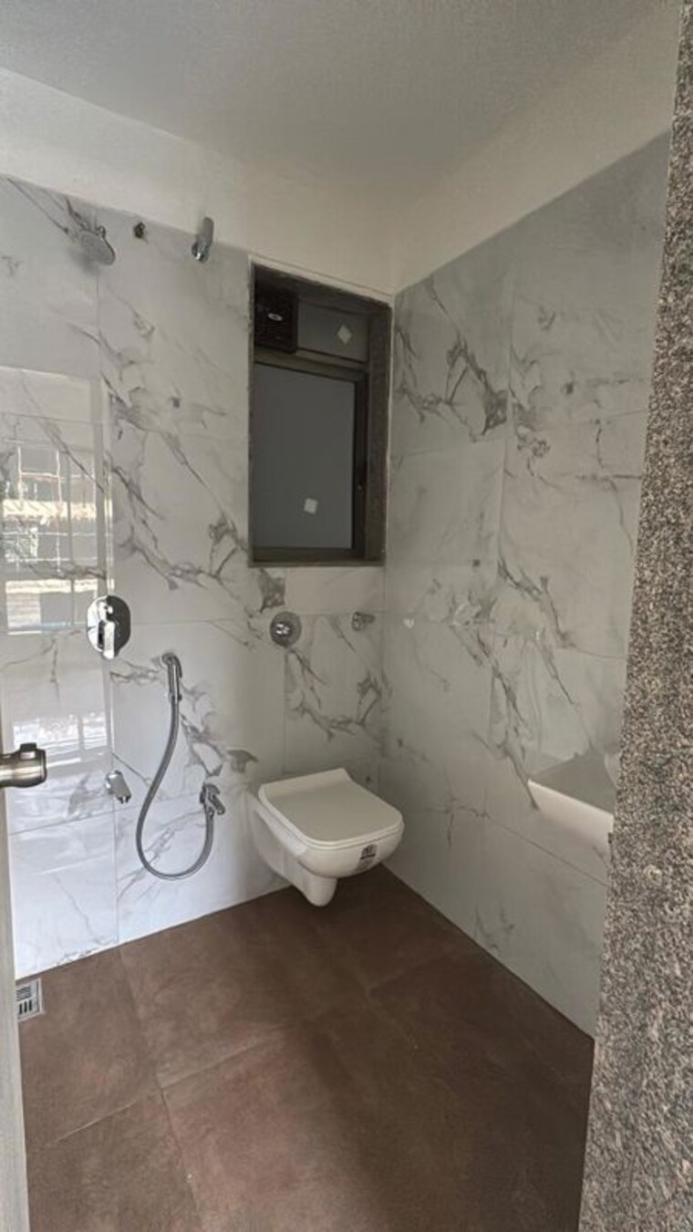 Bathroom, shivalik-prabhat-darshan 1 Bedroom 320 Sq.Ft. Apartment In Khar East Mumbai 9825741